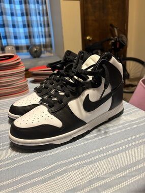 Women's Nike Dunk High